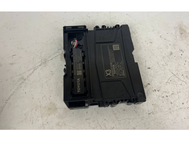 Блок управления 8674062010, 1043482781   Toyota Mirai