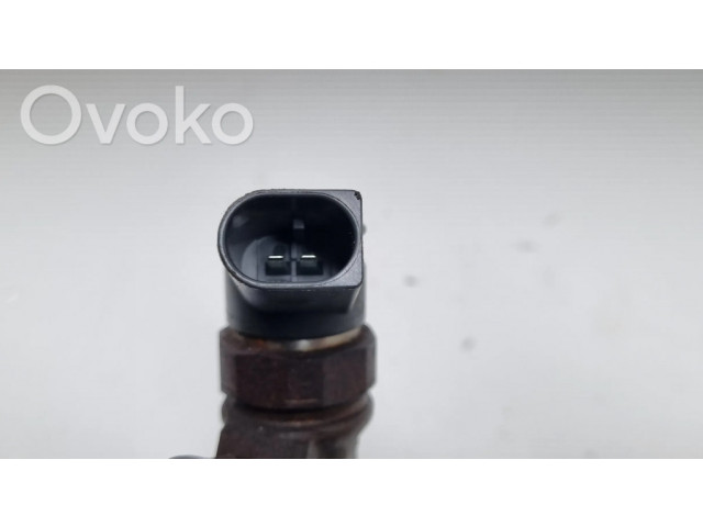 Vstřikovač 0445110216   BMW 3 E90 E91  pro naftový motor 2.0  