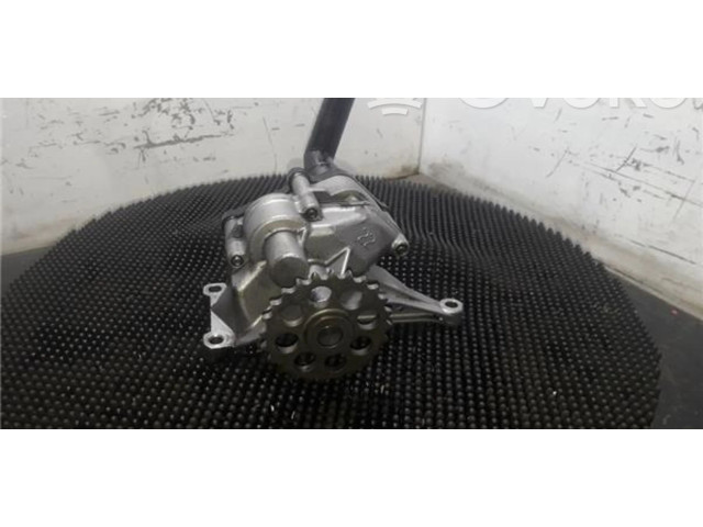 Масляный насос  611.980 6061810801  Mercedes-Benz Vito Viano W638 