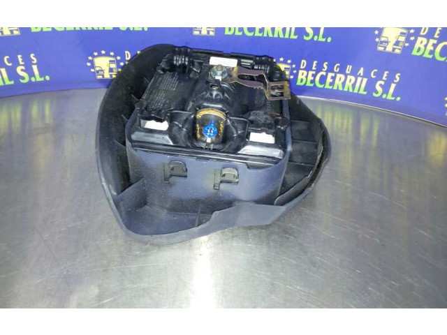 Подушка безопасности водителя 8200198984   Renault Espace III