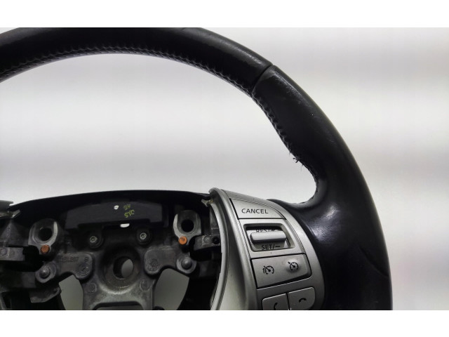 Volant Nissan Pulsar 2016   