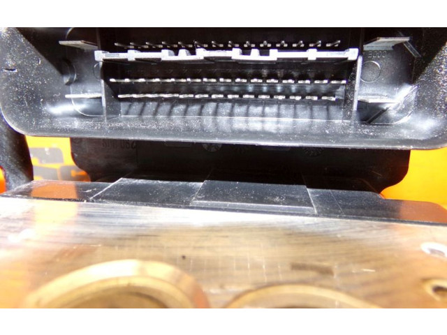 Jednotka ABS P31400543, 31329139   Volvo XC70 2011