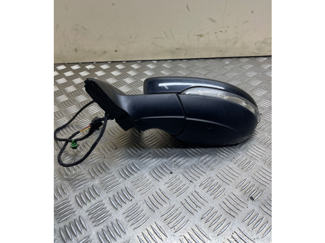 Zpětné zrcátko  Volkswagen Jetta VI 2016  20175001  