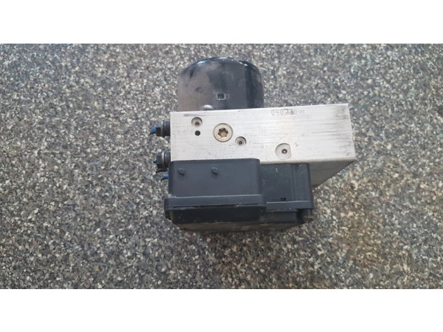 Jednotka ABS 34516751768   BMW 3 E46 2001