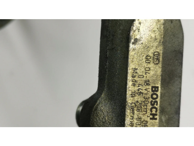 Vstřikovací lišta 0445216002, 0281002522   BMW 5 E39  pro naftový motor 2.5 M57d25 