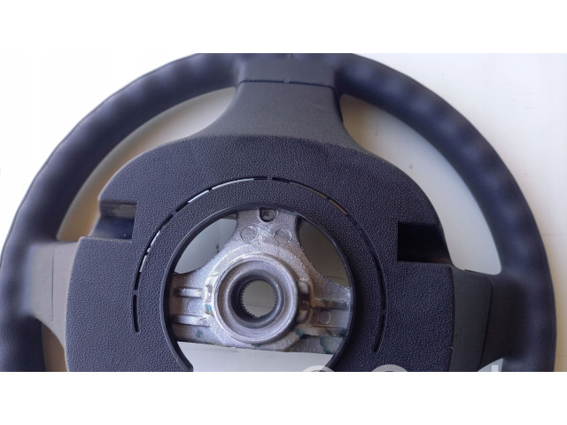 Volant Hyundai i10 2011 934200X250  