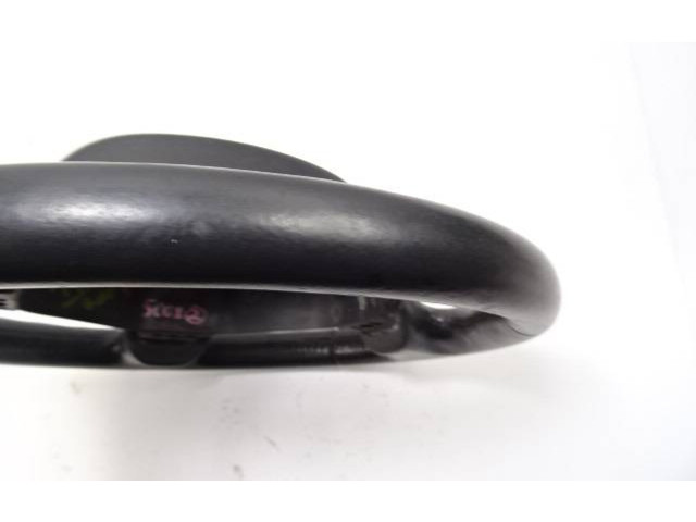 Volant Peugeot 5008 2010 3511029307431, 9686613  