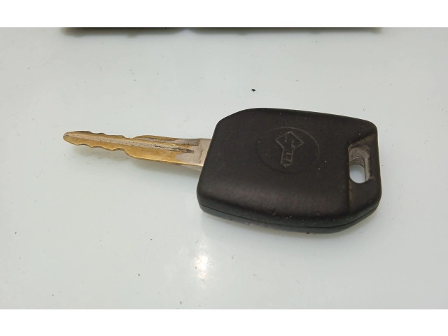 Блок управления двигателя 1860A653, 0281012617   Mitsubishi Grandis