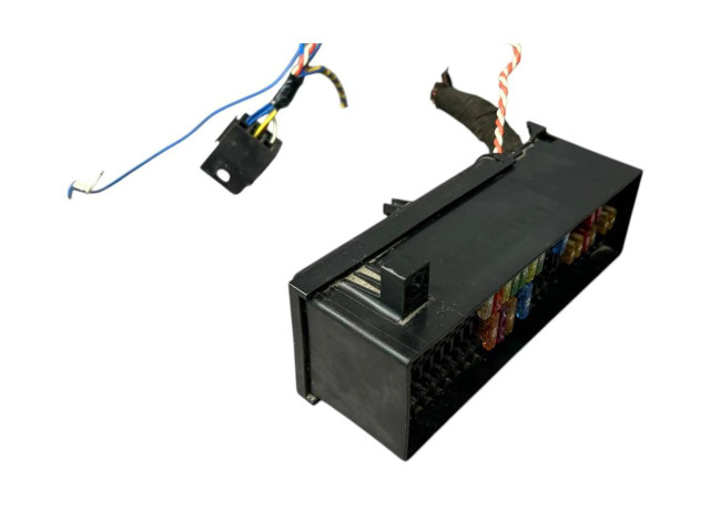 Блок предохранителей TAB016471Q, 1136421107   Jeep Cherokee XJ    