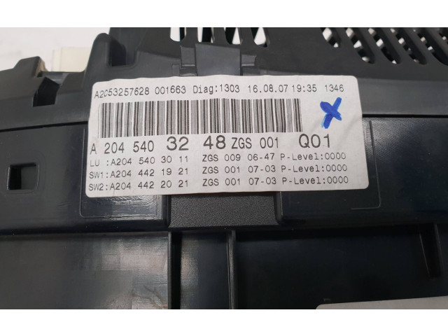 Přístrojová deska  Mercedes-Benz C W204 2007 A2045403011, A2045403248  