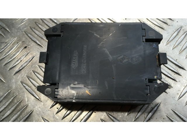 Блок управления 7700810872, 70152   Renault Laguna I