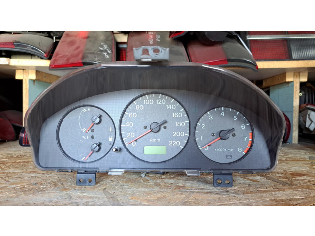 Přístrojová deska  Mazda 323 F 2001 BJ3MB, BTBJ3M  