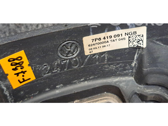 Руль Volkswagen Touareg II  2010 - 2018 года 7P6419091      