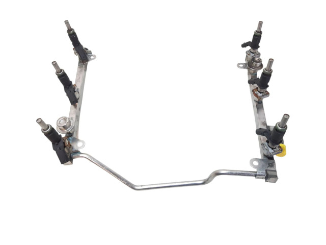 Vstřikovací lišta A2720700995   Mercedes-Benz C W204     