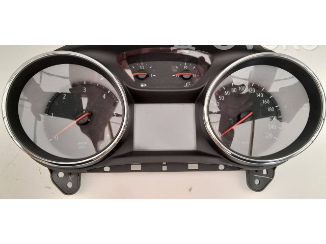 Přístrojová deska  Vauxhall Astra K 2017 39102855, 600775881  