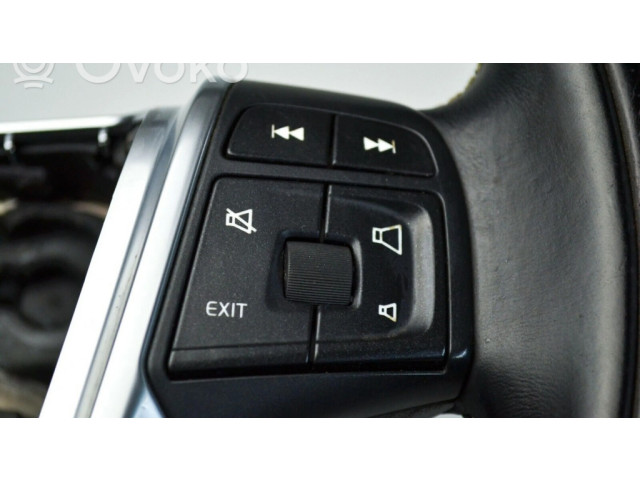 Руль Volvo V40  2012-2019 года 34152636B, P31332927      