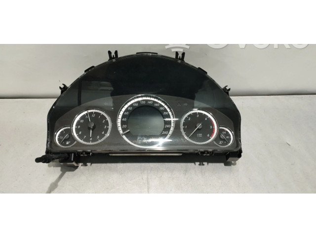 Přístrojová deska  Mercedes-Benz E W212 2009 A2129009200  