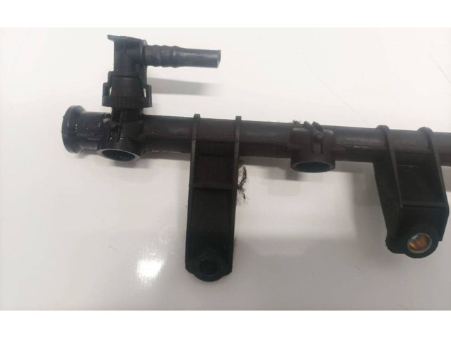 Vstřikovací lišta 7700864726   Renault Megane I     