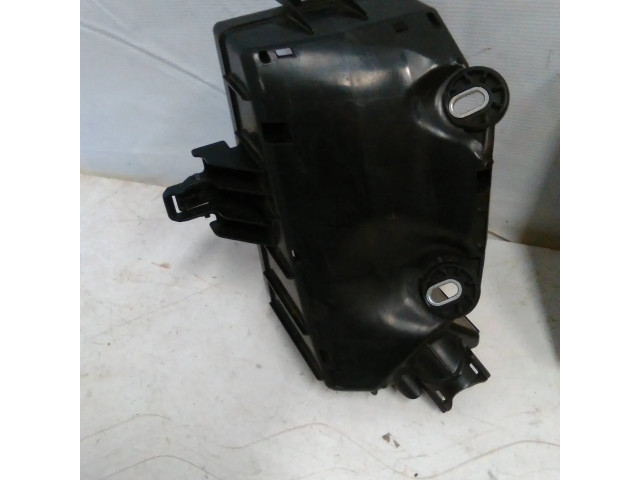 Блок предохранителей  5Q0907361A, 63512368   Audi A3 S3 8V    