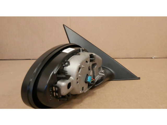 Zpětné zrcátko pravé BMW 1 E81 E87 2007  3067010, 51167189850  