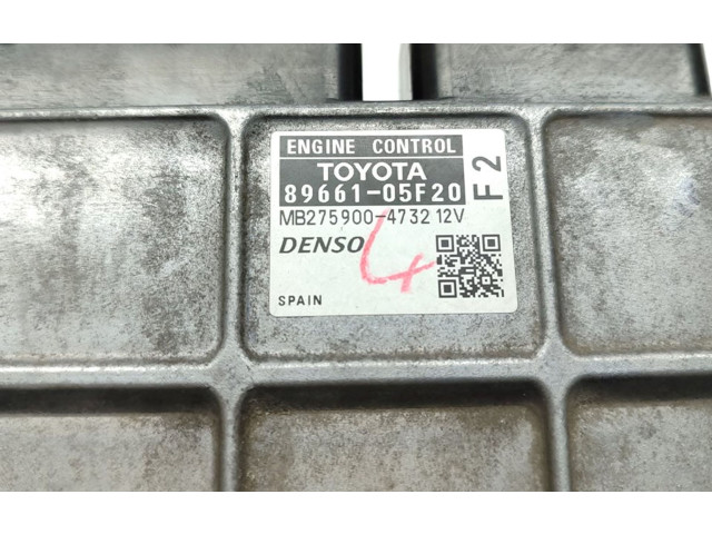 Řídící jednotka 8966105F20   Toyota Avensis T270 2012