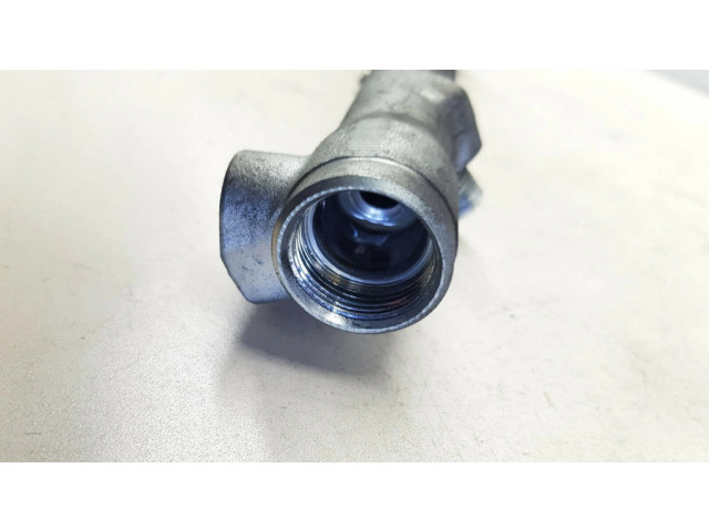 Топливная рампа 0445214030, nr6630   BMW 5 E60 E61 2.0 