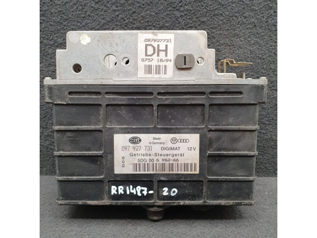 Блок управления коробкой передач 097927731, 5DG00696266   Audi 80 90 S2 B4