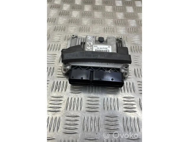Řídící jednotka 03L906018MQ, 03L906018   Audi Q5 SQ5 2013