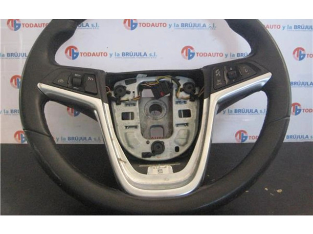 Volant Opel Astra J 2009 13305818  