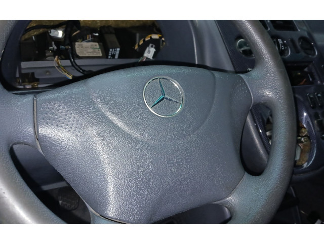 Подушка безопасности водителя S25, 52   Mercedes-Benz Vito Viano W638