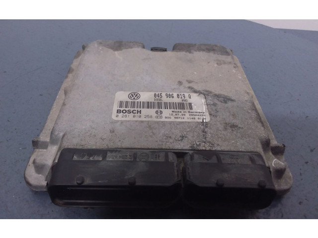 Блок управления двигателем ECU 045906019Q, 045906019Q   Volkswagen Lupo