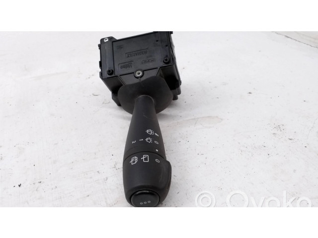 Ручка стеклоочистителей E10646793   Dacia Dokker