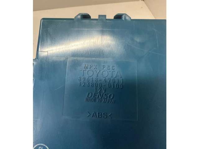 Блок комфорта 8961847011   Toyota Prius (XW20)   