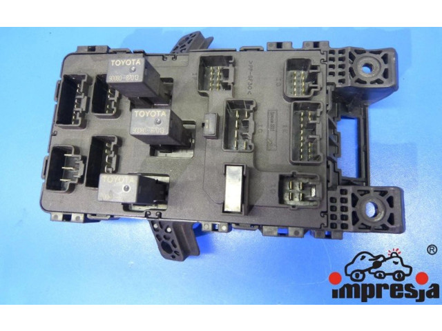 Řídící jednotka IMPRK568824   Toyota Avensis T220 2001