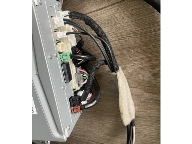 Дисплей    8610042290, 8674042380   Toyota bZ4X