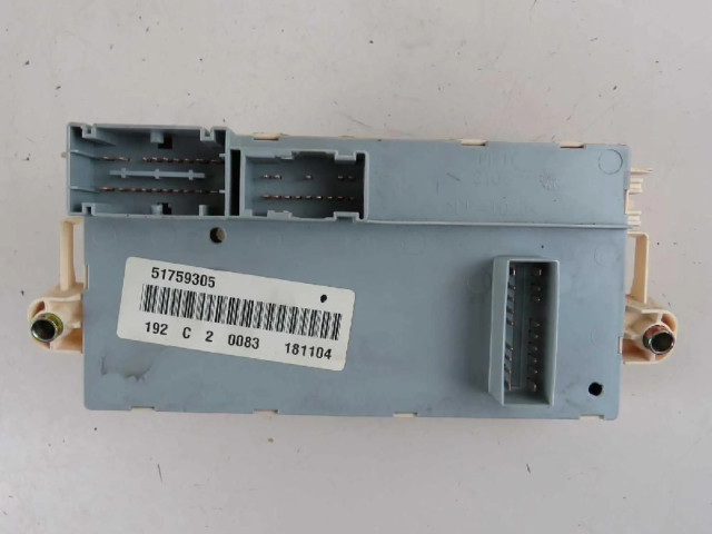   Pojistková skříňka 51755128, 501209750010   Fiat Stilo 2002
