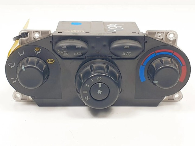 Блок управления климат-контролем 9725026XXX   Hyundai Santa Fe