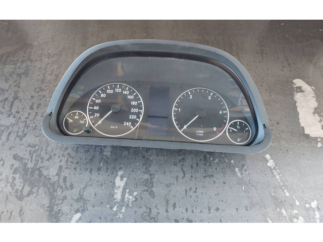 Přístrojová deska  Mercedes-Benz A W169 2006 1031098101, 1031098100  