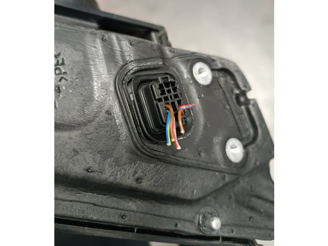 Zpětné zrcátko  BMW 2 F46 2018    