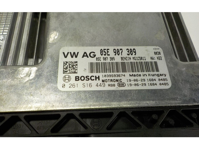 Řídící jednotka 05E906018DAGBS, 05E907309   Audi A1 2020