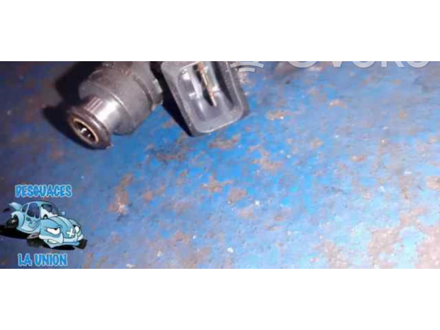 Форсунка 077133551M    Audi A8 S8 D2 4D   