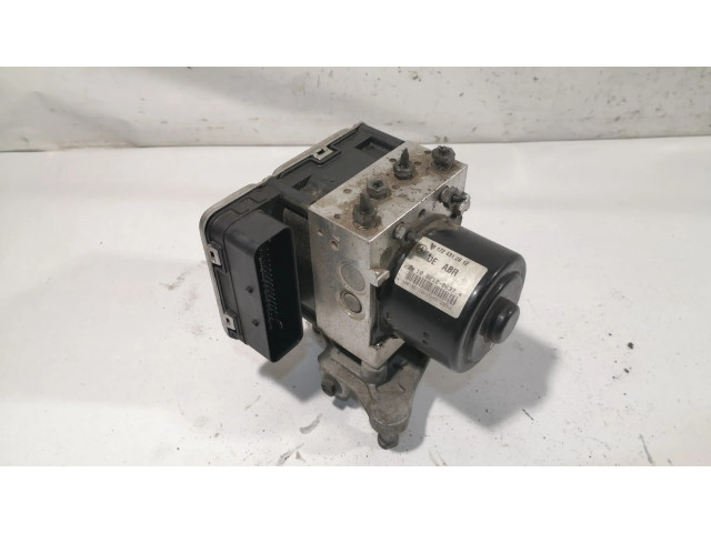 Jednotka ABS A1724312912   Mercedes-Benz C W204 2011