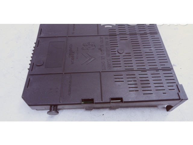 Блок предохранителей 966689538002, K0100211110   Peugeot 5008    