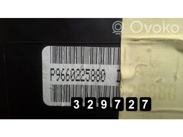 Přístrojová deska  Citroen C2 2006 9660225880  