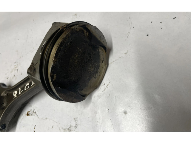 Píst 103155123   Porsche Cayenne (9PA)    M 48.00 