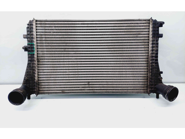 Интеркулер  3C0145805P   Volkswagen Tiguan 