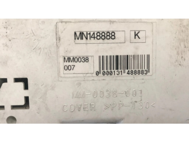 Přístrojová deska  Mitsubishi Colt 2006 MN148888K, MN148870  