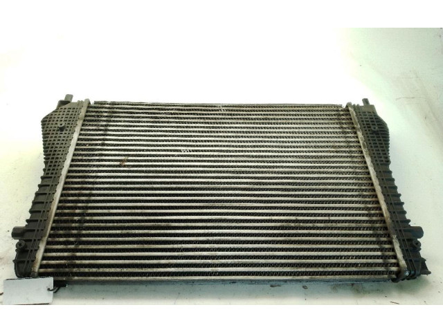 Интеркулер  3C0145805AM   Volkswagen Tiguan 