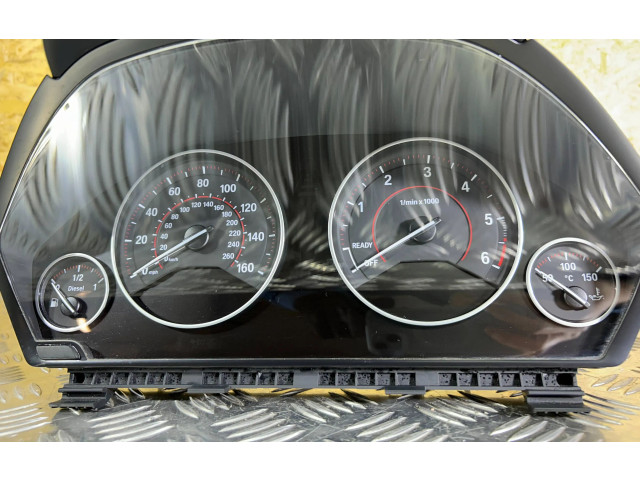 Přístrojová deska  BMW 4 F32 F33 2015 9232895, 9379985  