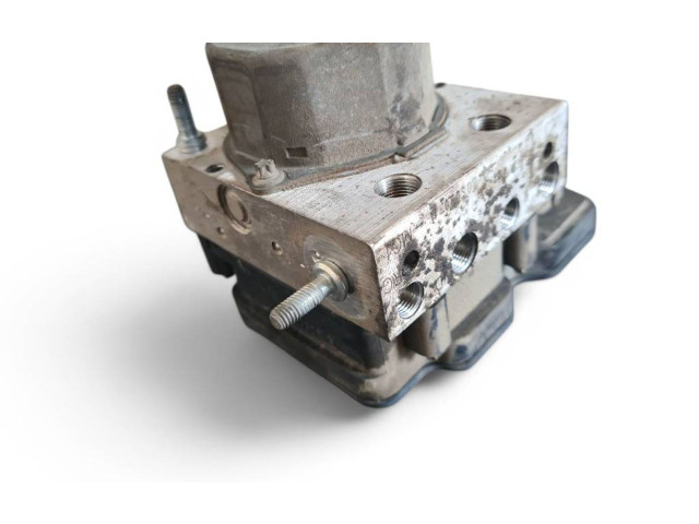 Jednotka ABS 476608644R   Renault Clio IV 2014